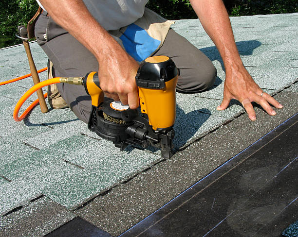 Best Commercial Roofing Services  in Center Hill, FL